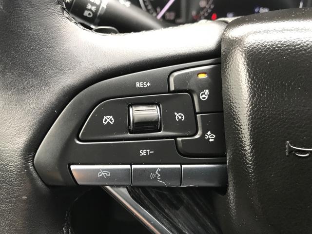 2025 Cadillac XT6 Vehicle Photo in GREEN BAY, WI 54303-3330