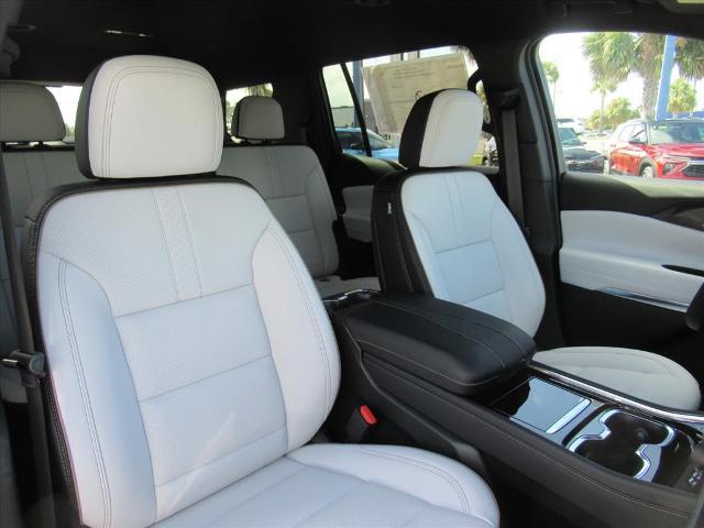 2025 Chevrolet Traverse Vehicle Photo in LEESBURG, FL 34788-4022