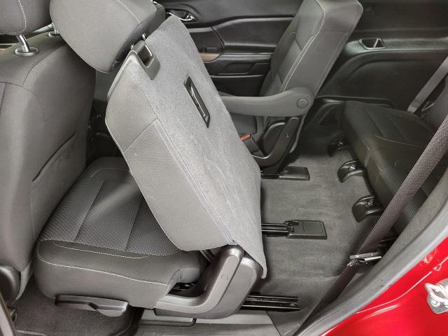 2023 GMC Acadia Vehicle Photo in GREEN BAY, WI 54303-3330