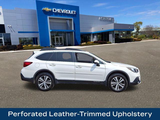 2019 Subaru Outback Vehicle Photo in DANBURY, CT 06810-5034