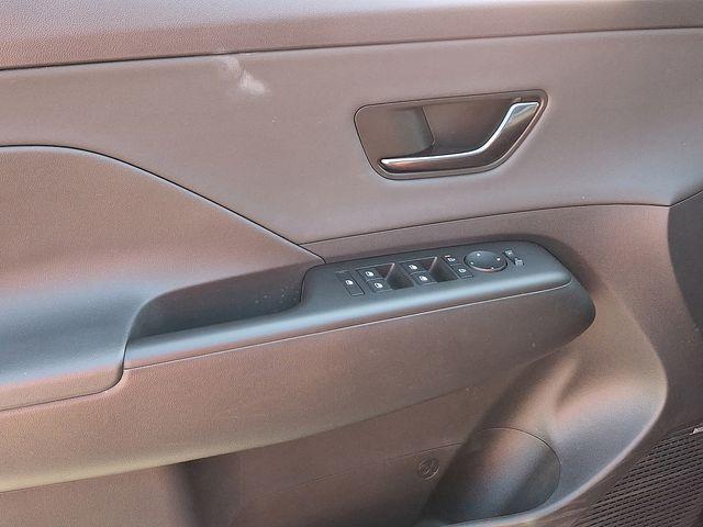 2024 Hyundai Kona Vehicle Photo in DANBURY, CT 06810-5034