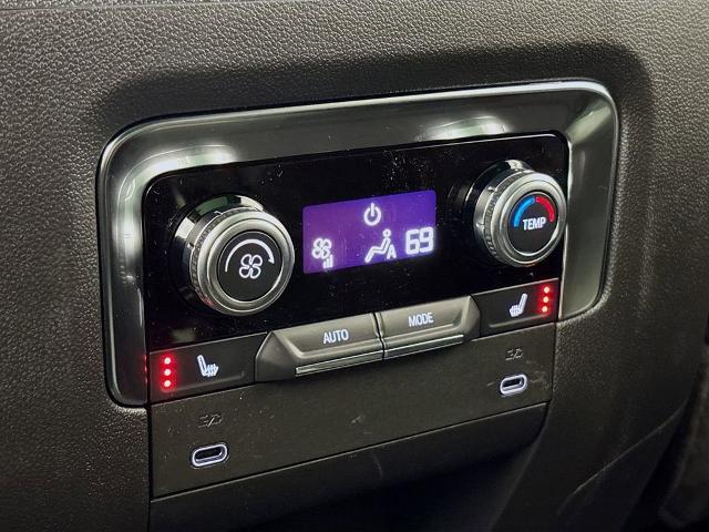 2025 GMC Yukon XL Vehicle Photo in PUYALLUP, WA 98371-4149