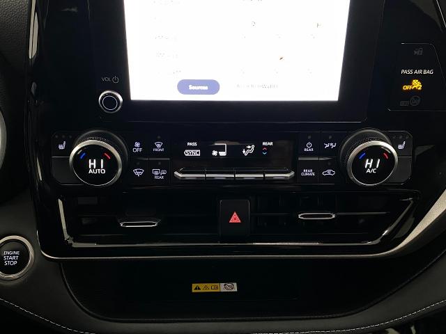 2024 Toyota Highlander Vehicle Photo in Appleton, WI 54913