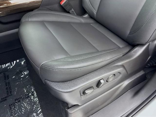 2026 Chevrolet Silverado 1500 Vehicle Photo in PUYALLUP, WA 98371-4149