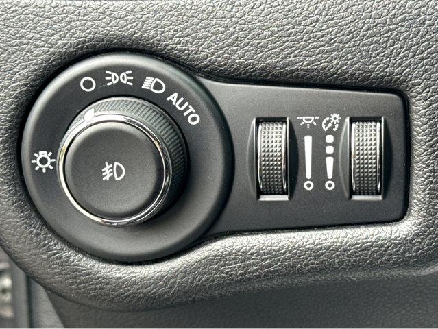 2020 Jeep Cherokee Vehicle Photo in Hinesville, GA 31313