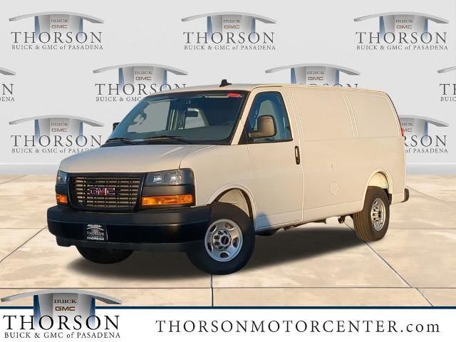 2025 GMC Savana Cargo 2500 Vehicle Photo in PASADENA, CA 91107-3803