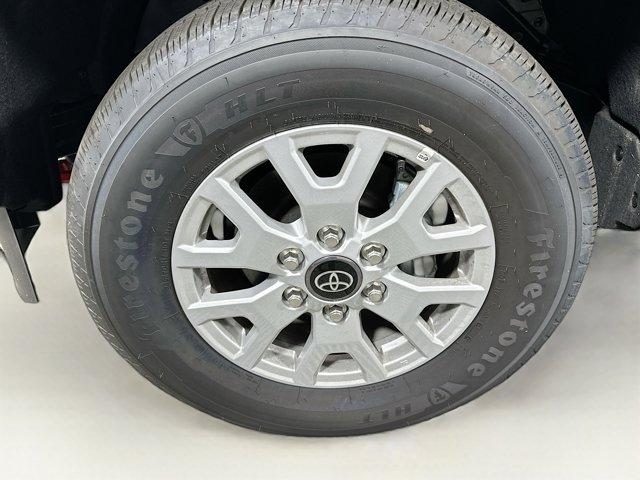 2025 Toyota Tacoma 4WD Vehicle Photo in Flemington, NJ 08822