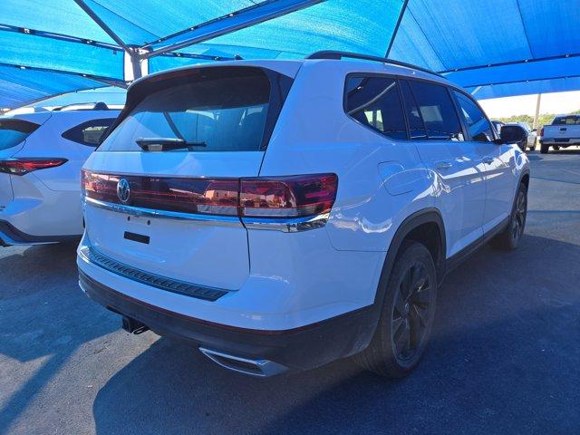 2024 Volkswagen Atlas Vehicle Photo in Decatur, TX 76234