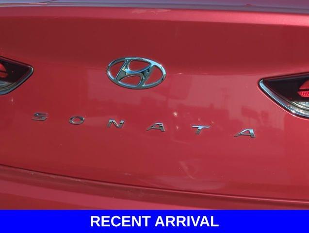 2018 Hyundai SONATA Vehicle Photo in Merrillville, IN 46410
