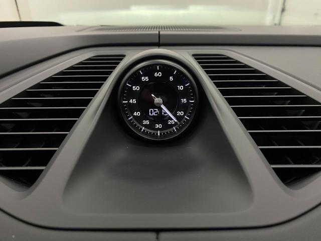 2024 Porsche Macan Vehicle Photo in Appleton, WI 54913