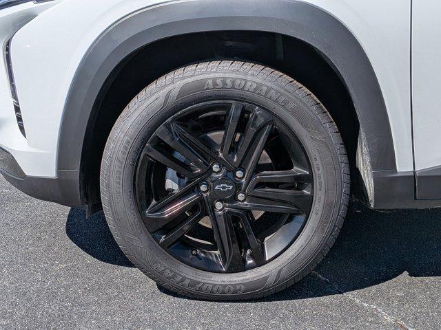 2025 Chevrolet Trax Vehicle Photo in BRUNSWICK, GA 31525-1881