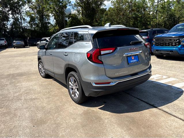 2024 GMC Terrain Vehicle Photo in BRUNSWICK, GA 31525-1881
