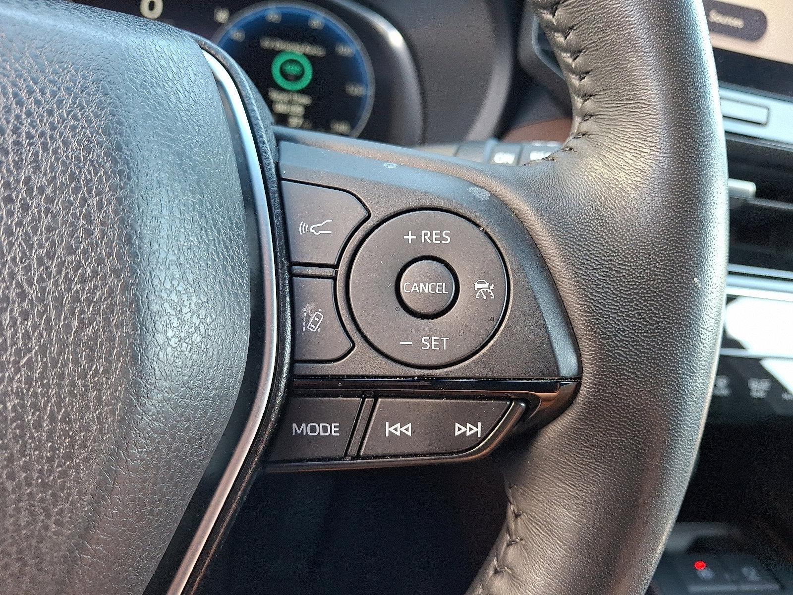 2023 Toyota Venza Vehicle Photo in BETHLEHEM, PA 18017-9401