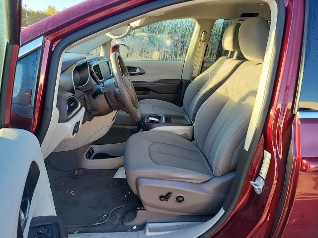 2020 Chrysler Pacifica Vehicle Photo in Cedar Rapids, IA 52402