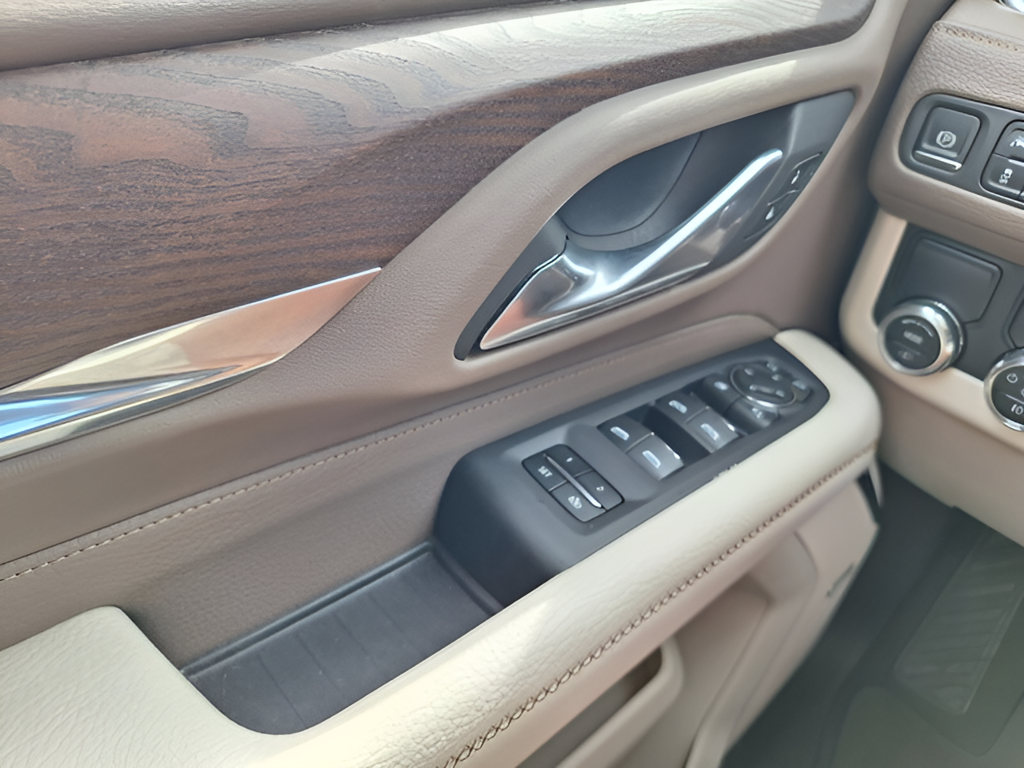 2023 GMC Yukon photo 20 of 36