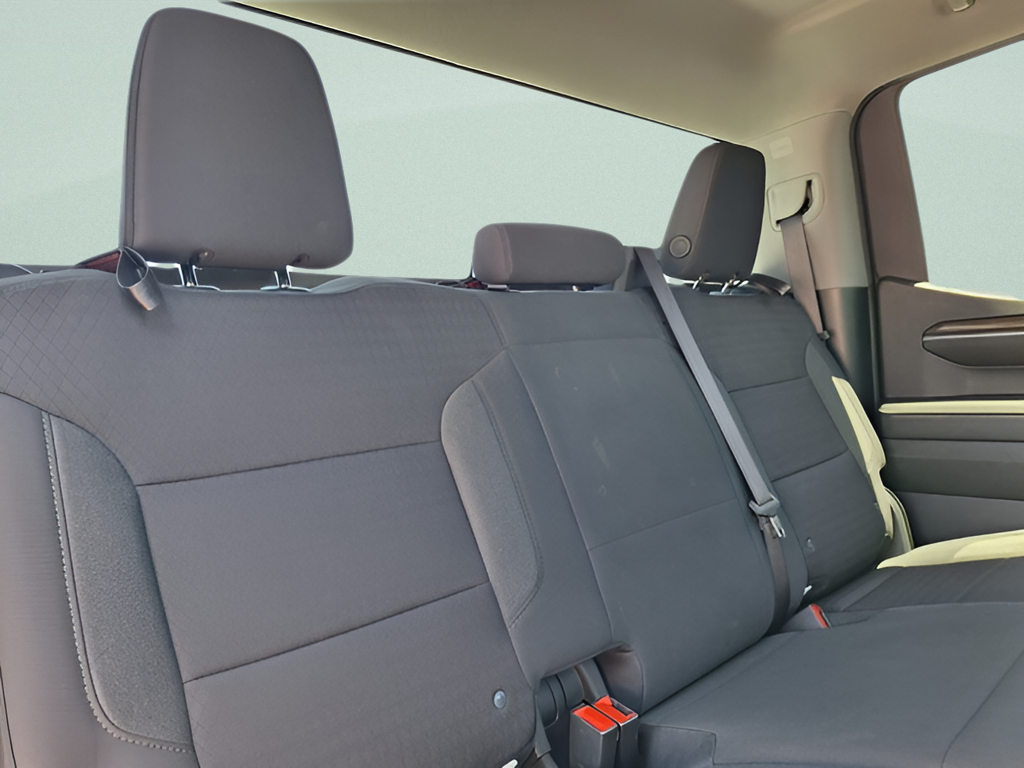 2024 Chevrolet Silverado 1500 photo 25 of 30