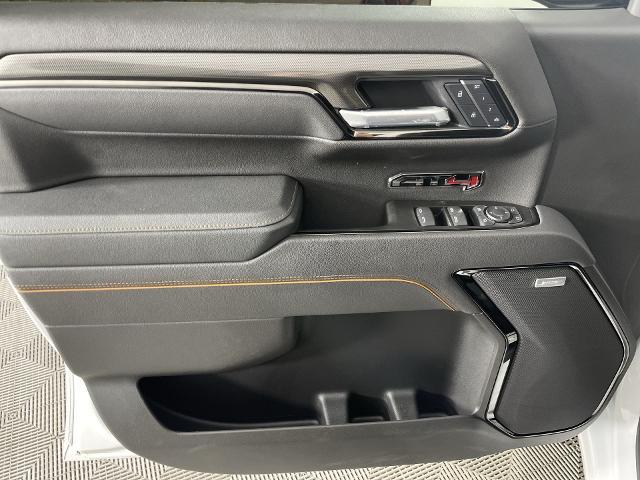 2025 GMC Sierra 1500 Vehicle Photo in GILBERT, AZ 85297-0402