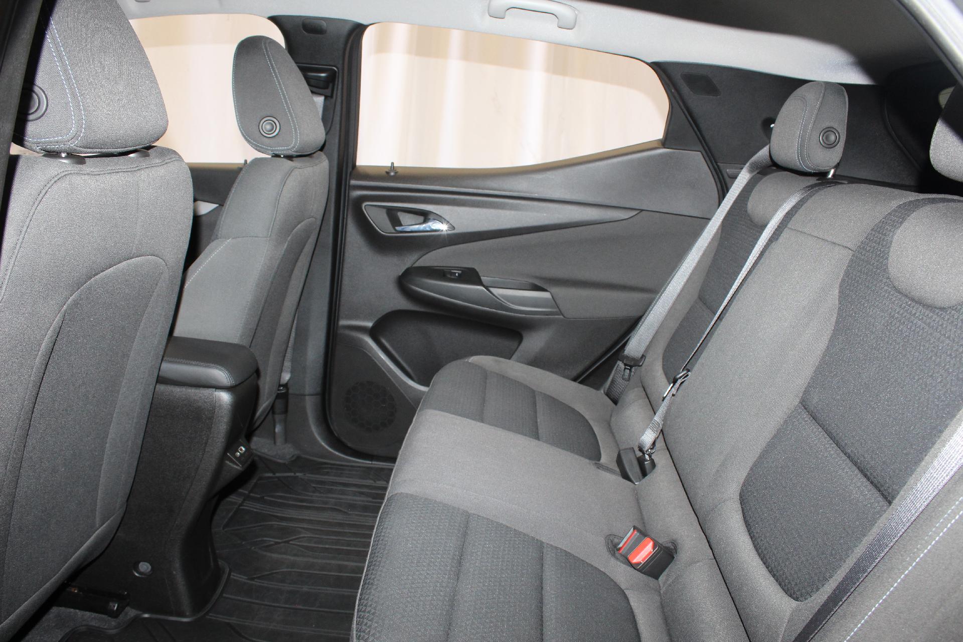 2022 Chevrolet Bolt EUV Vehicle Photo in NORTHAMPTON, MA 01060-1120