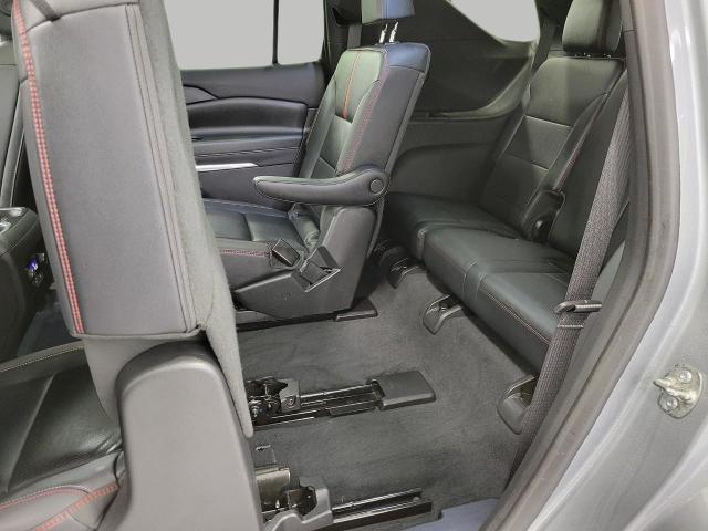 2024 Chevrolet Traverse Vehicle Photo in NEENAH, WI 54956-2243