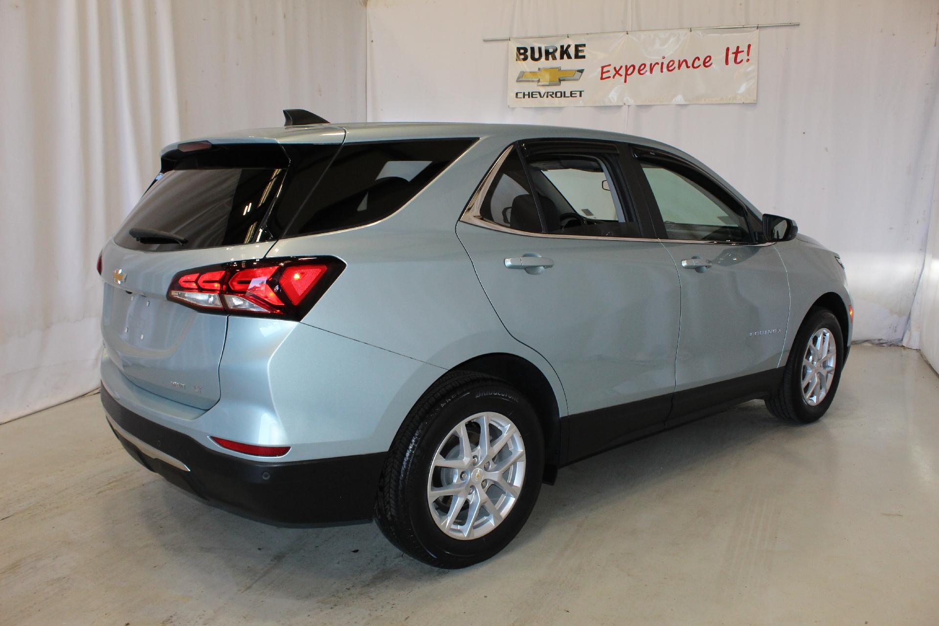 2022 Chevrolet Equinox Vehicle Photo in NORTHAMPTON, MA 01060-1120