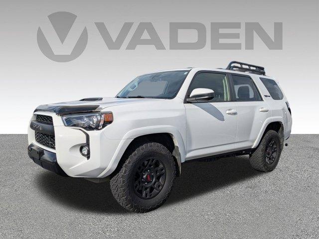 2019 Toyota 4Runner Vehicle Photo in BRUNSWICK, GA 31525-1881