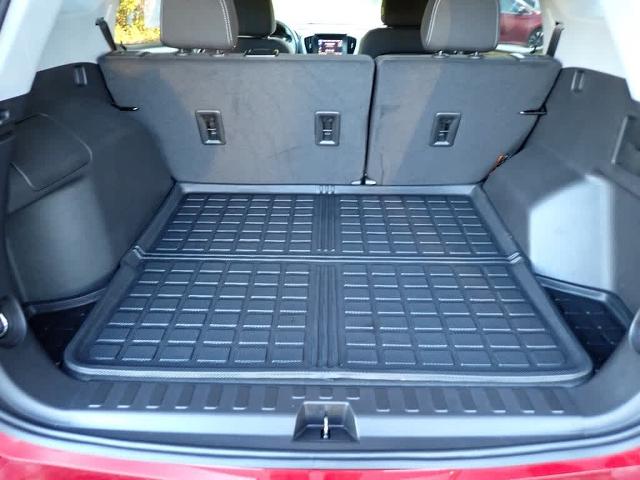 2024 GMC Terrain Vehicle Photo in ZELIENOPLE, PA 16063-2910