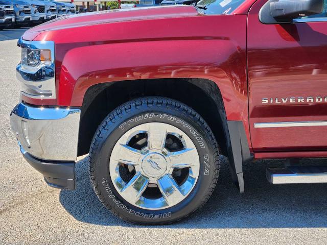 2017 Chevrolet Silverado 1500 Vehicle Photo in DENTON, TX 76210-9321