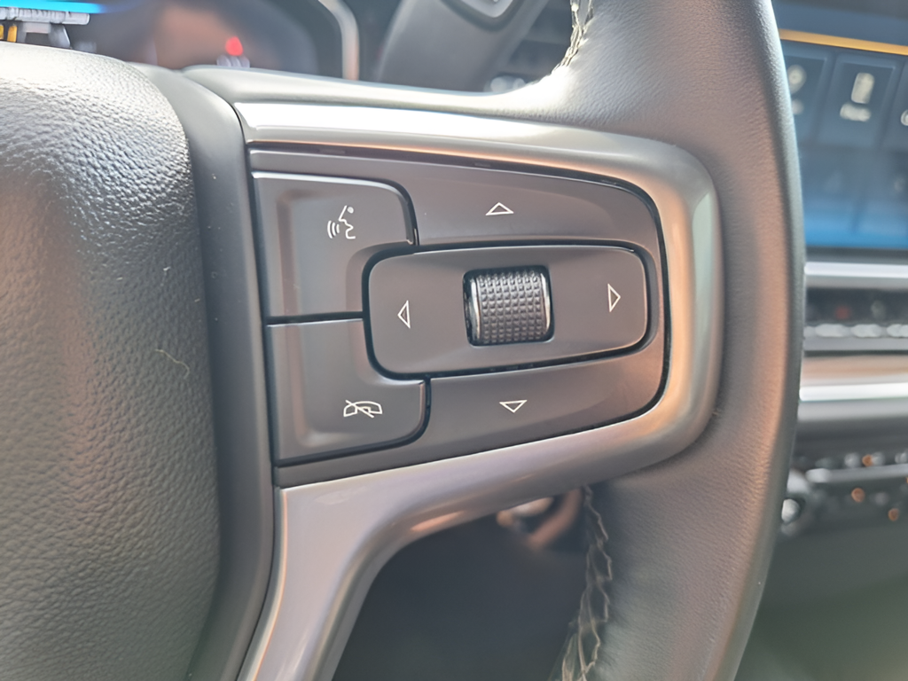 2024 Chevrolet Silverado 2500 HD photo 14 of 31