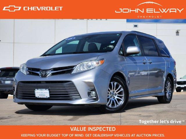 2018 Toyota Sienna Vehicle Photo in ENGLEWOOD, CO 80113-6708