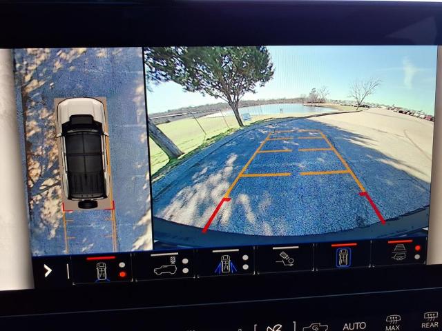 2025 GMC HUMMER EV SUV Vehicle Photo in Denton, TX 76205