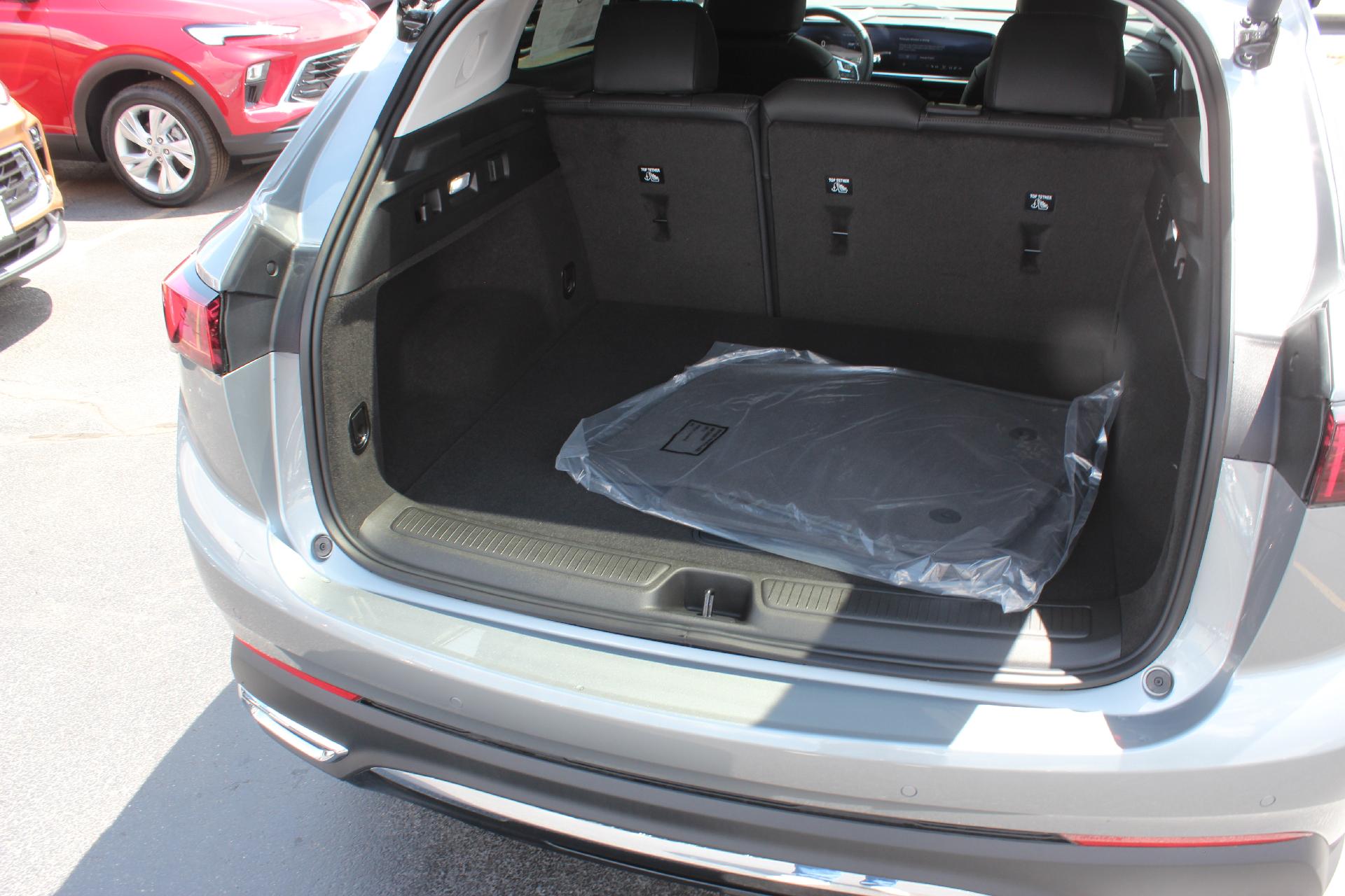 2025 Buick Envision Vehicle Photo in AURORA, CO 80012-4011