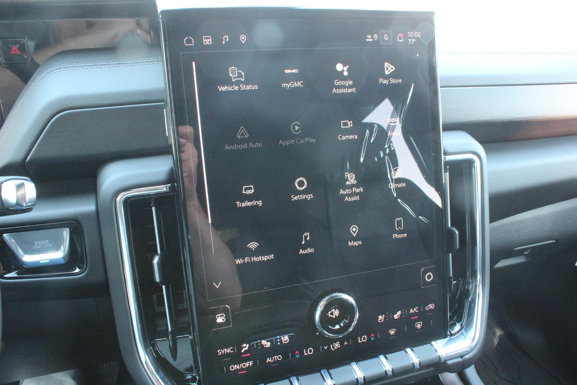 2025 GMC Yukon Vehicle Photo in AURORA, CO 80012-4011