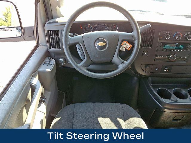 2023 Chevrolet Express Cargo 2500 Vehicle Photo in DANBURY, CT 06810-5034