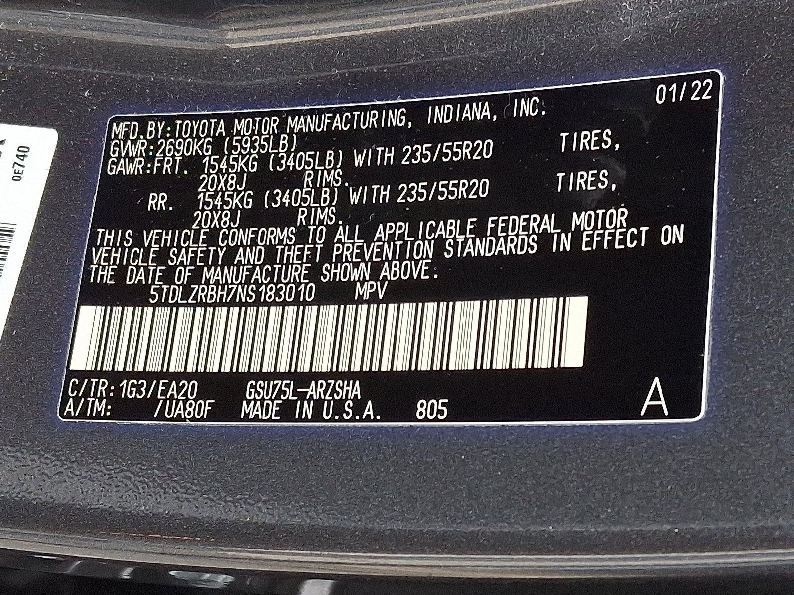 2022 Toyota Highlander Vehicle Photo in BETHLEHEM, PA 18017-9401