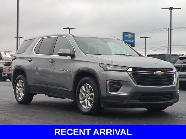 2023 Chevrolet Traverse Vehicle Photo in Merrillville, IN 46410