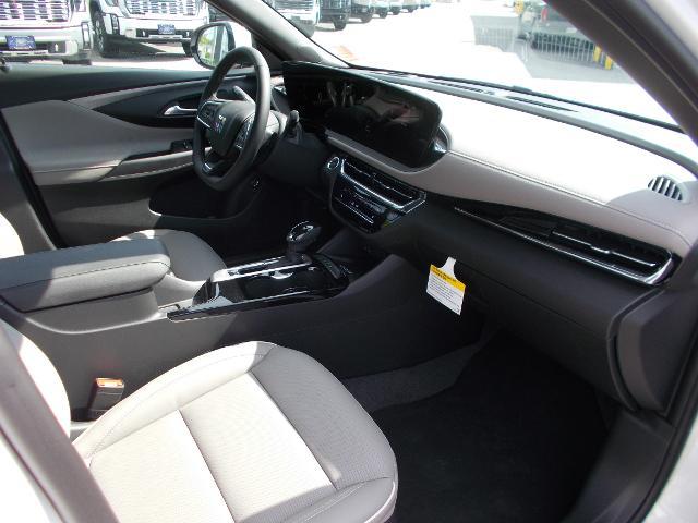 2025 Buick Envista Vehicle Photo in LOWELL, MA 01852-4336