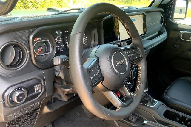2024 Jeep Wrangler Vehicle Photo in KANSAS CITY, MO 64114-4545