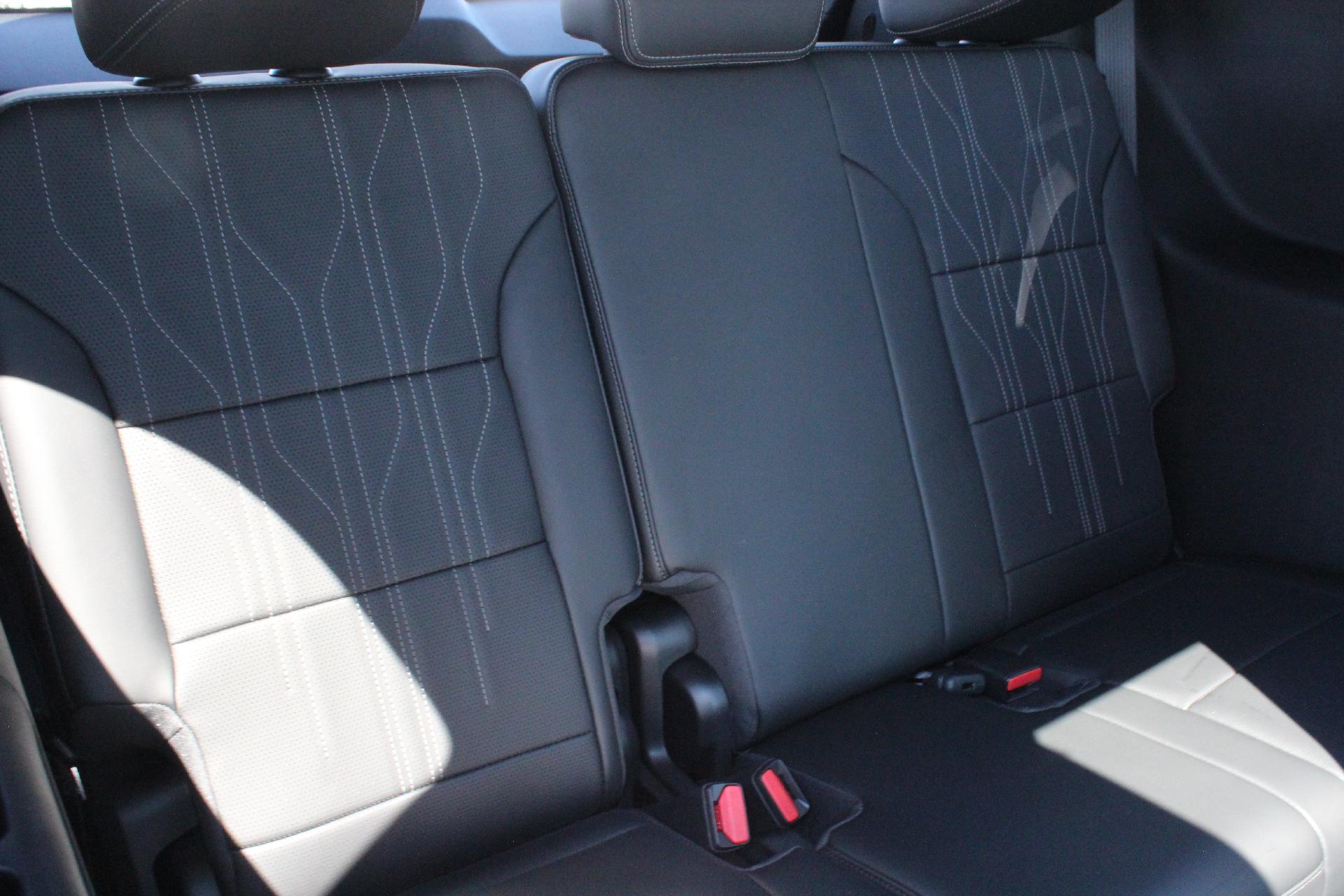 2026 Buick Enclave Vehicle Photo in AURORA, CO 80012-4011