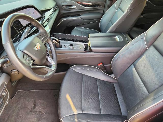 2021 Cadillac Escalade Vehicle Photo in DENTON, TX 76210-9321