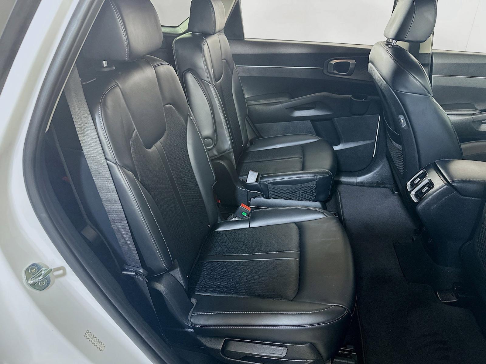2021 Kia Sorento Hybrid Vehicle Photo in Langhorne, PA 19047