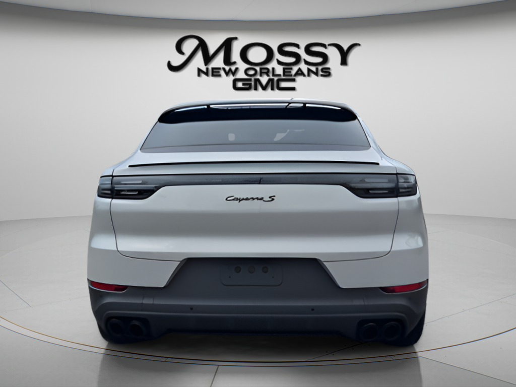 2023 Porsche Cayenne S - 5