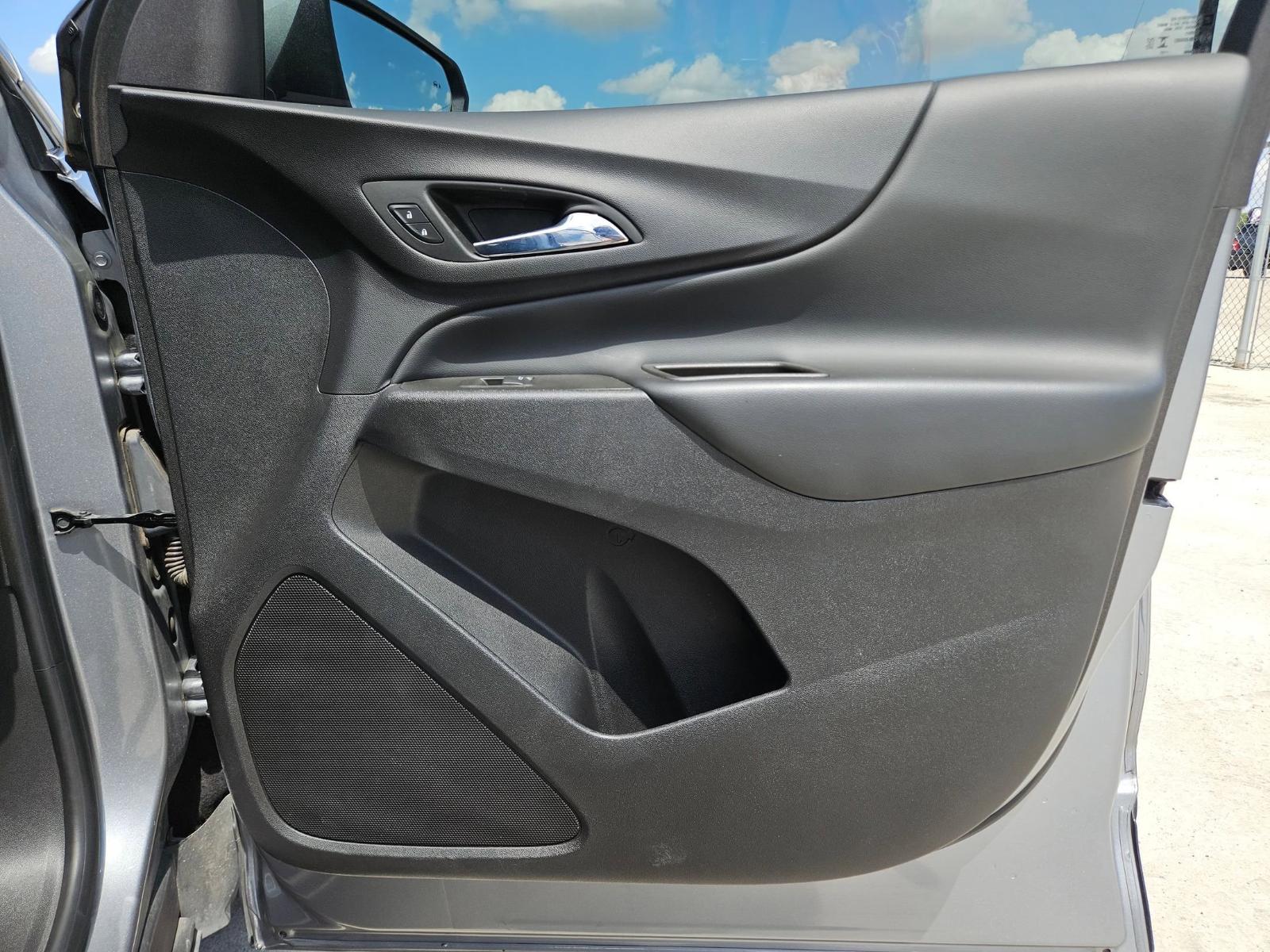 2024 Chevrolet Equinox Vehicle Photo in Seguin, TX 78155