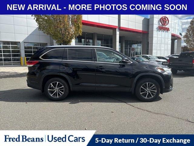 2019 Toyota Highlander Vehicle Photo in Flemington, NJ 08822