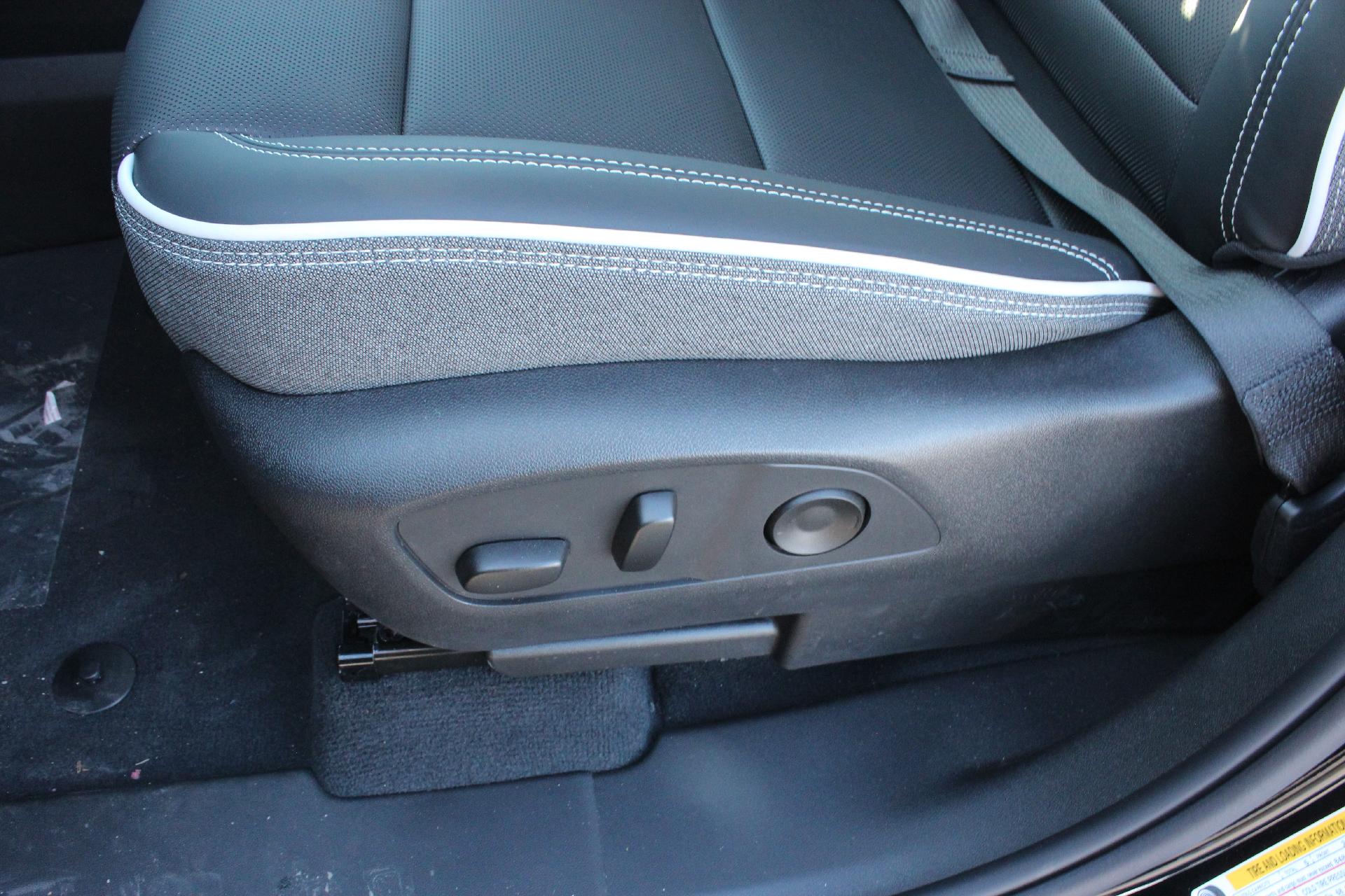 2026 GMC Sierra EV Vehicle Photo in AURORA, CO 80012-4011