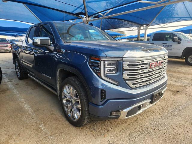 2024 GMC Sierra 1500 Vehicle Photo in DENTON, TX 76210-9321