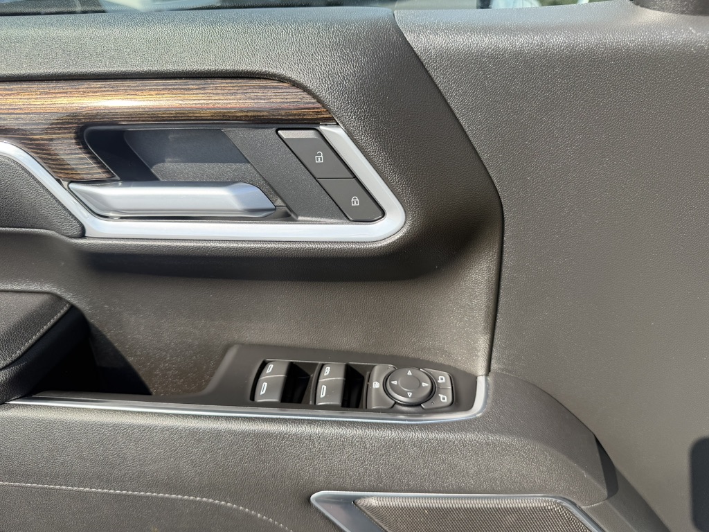 2026 GMC Sierra 1500 photo 28 of 34
