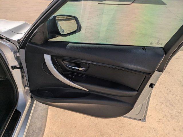 2015 BMW 320i Vehicle Photo in SELMA, TX 78154-1459