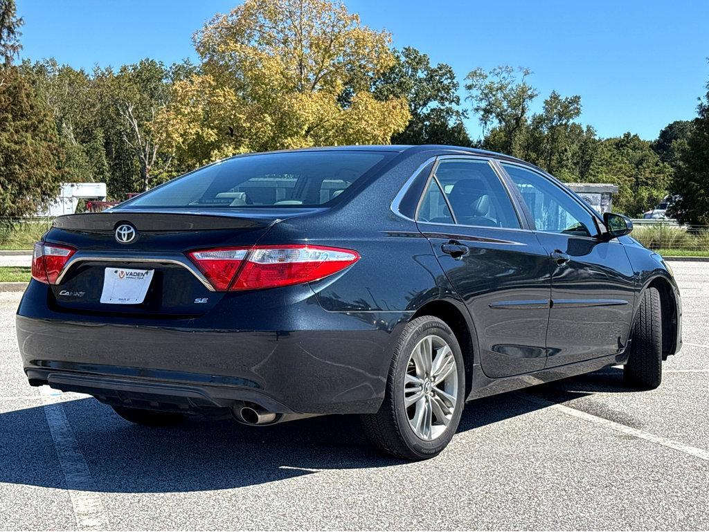 2016 Toyota Camry Vehicle Photo in POOLER, GA 31322-3252