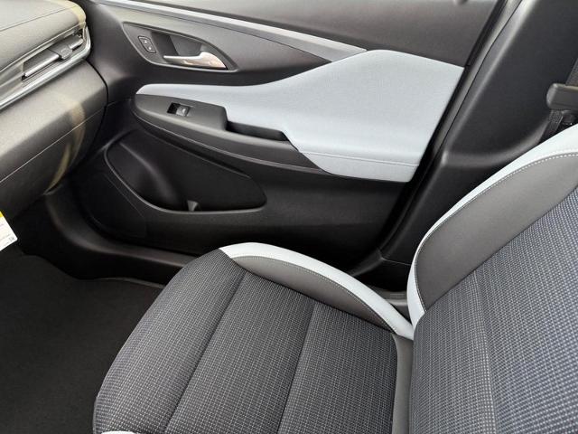 2025 Buick Envista Vehicle Photo in COLUMBIA, MO 65203-3903