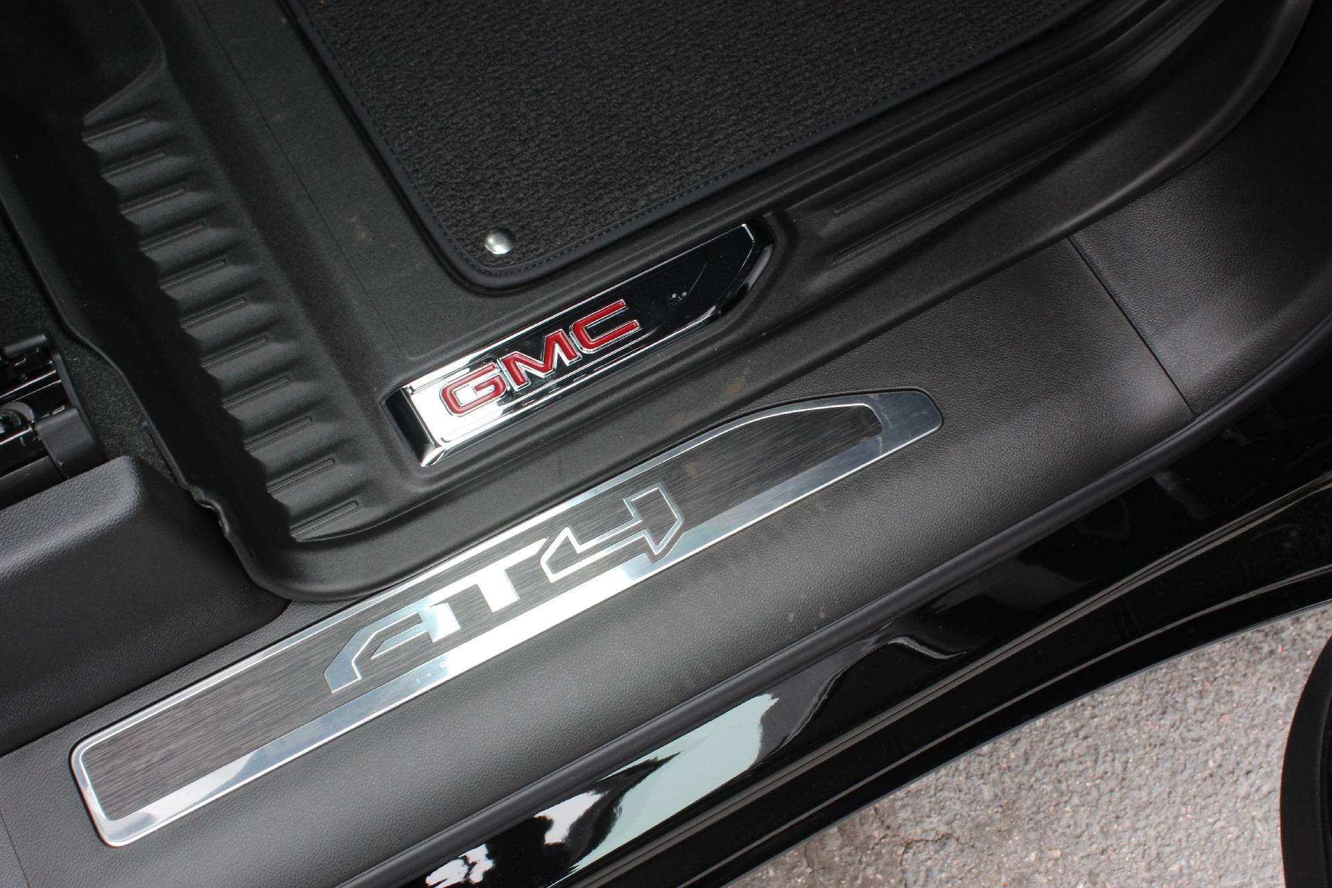 2026 GMC Sierra 1500 Vehicle Photo in AURORA, CO 80012-4011